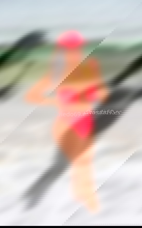 Bárbara, chica espontánea. 690318438. Citas en OVIEDO, OVIEDO. www.oviedo69.es.