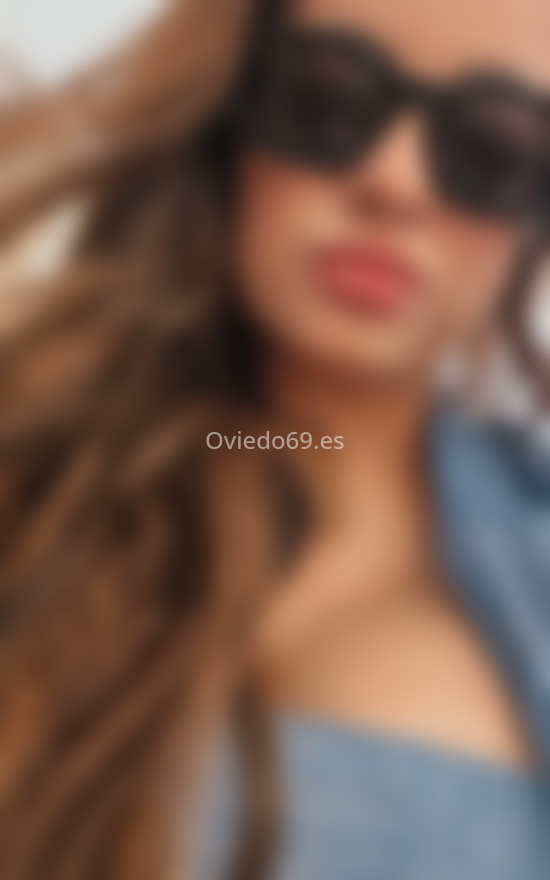 Nuria, pequeñita latina. 650970143. Citas en OVIEDO, OVIEDO. www.oviedo69.es.