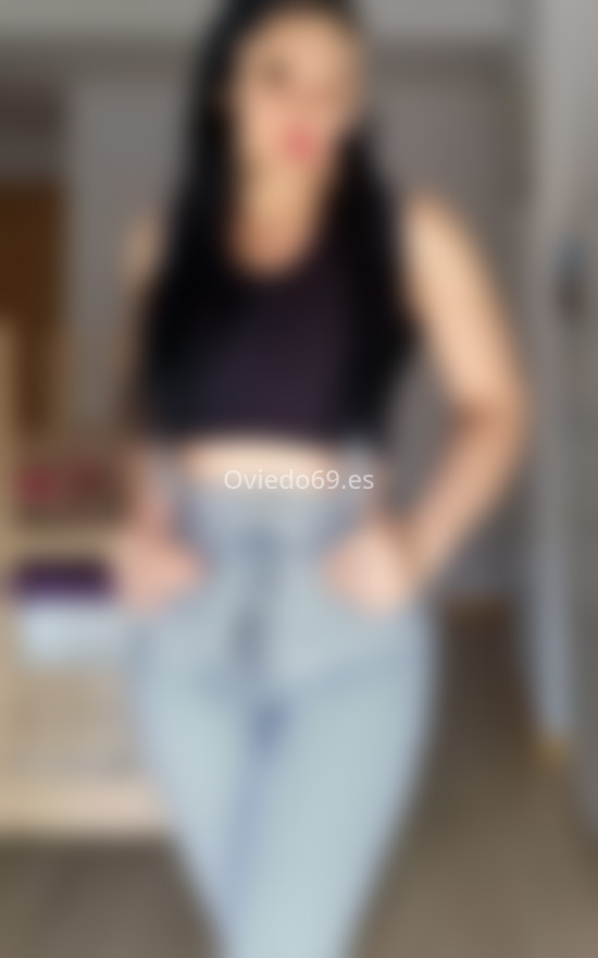 Carol, guapísima y cariñosa latina. 645534109. Citas en OVIEDO, OVIEDO. www.oviedo69.es.