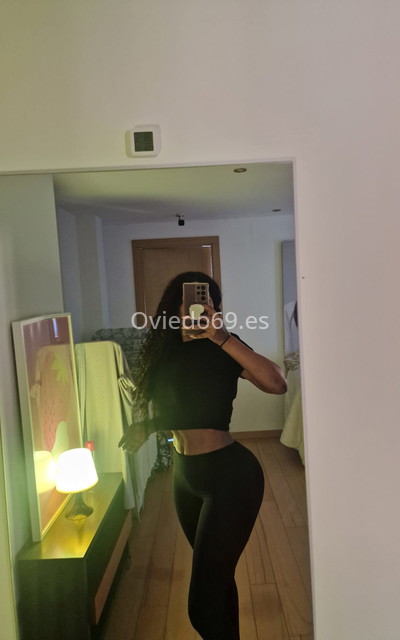 Paula, chica cubana en la ciudad. 613343849. Citas en OVIEDO, OVIEDO. www.oviedo69.es.