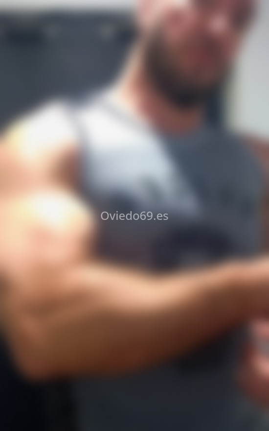 Chico pro fitness de paso la ciudad. 603897404. Citas en OVIEDO, OVIEDO. www.oviedo69.es.