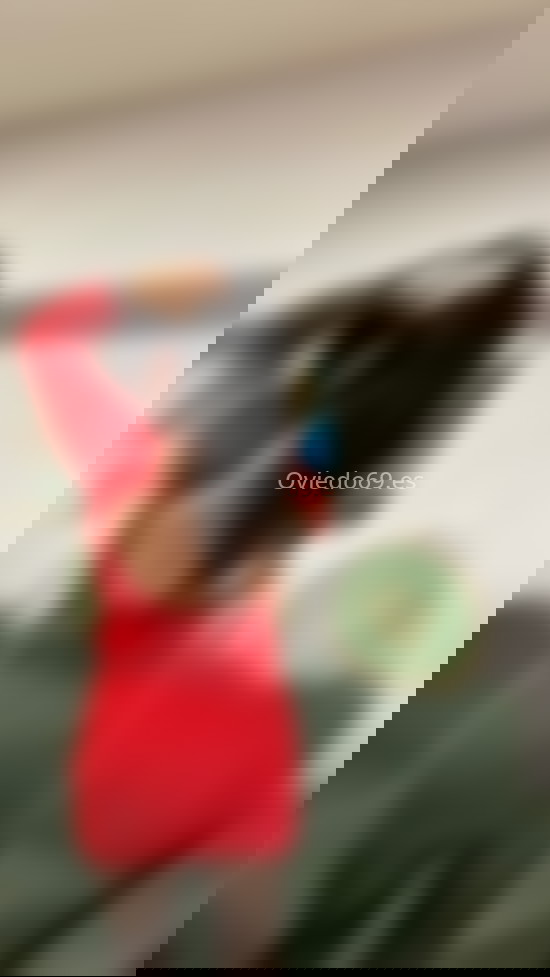 Montse, mujer trans conociendo la ciudad. 643229925. Citas en OVIEDO, OVIEDO. www.oviedo69.es.