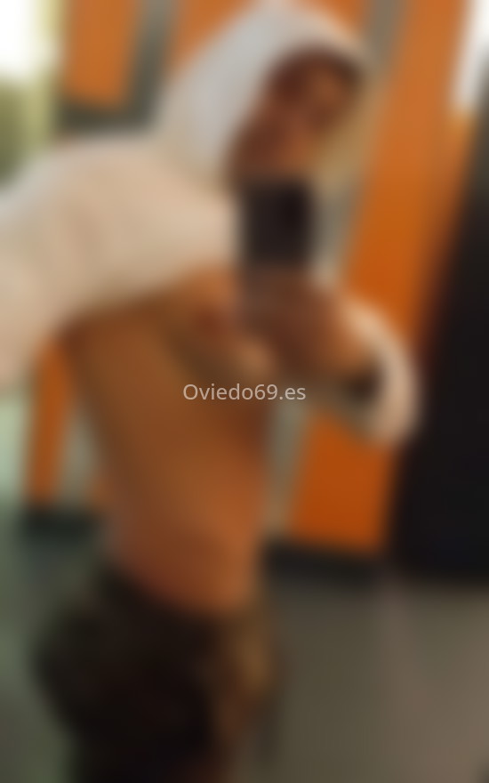 Chileno masculino de 27 años. 637163270. Citas en OVIEDO, OVIEDO. www.oviedo69.es.