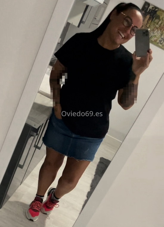 Mónica, mujer gallega muy simpática. 674446925. Citas en OVIEDO, OVIEDO. www.oviedo69.es.
