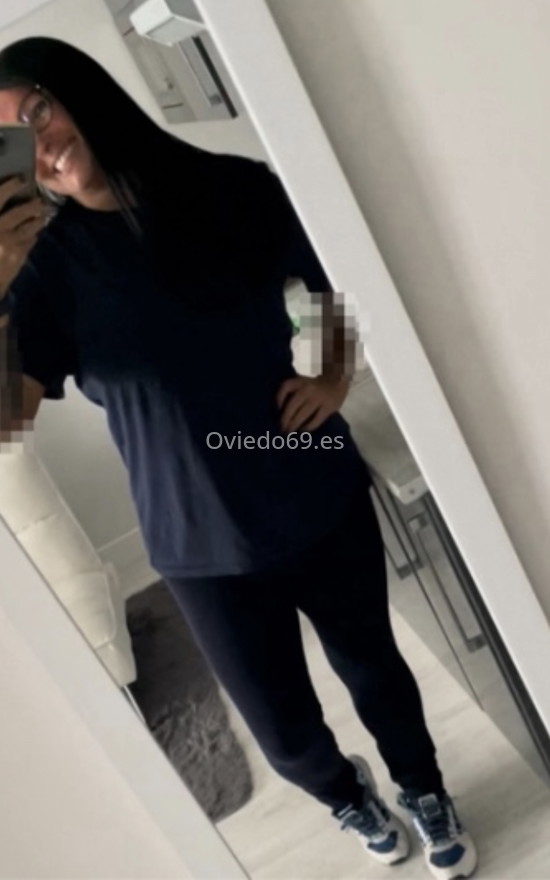 Mónica, mujer gallega muy simpática. 674446925. Citas en OVIEDO, OVIEDO. www.oviedo69.es.