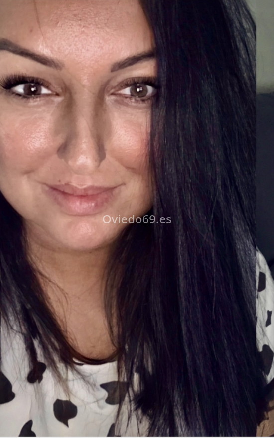 Mónica, mujer gallega muy simpática. 674446925. Citas en OVIEDO, OVIEDO. www.oviedo69.es.