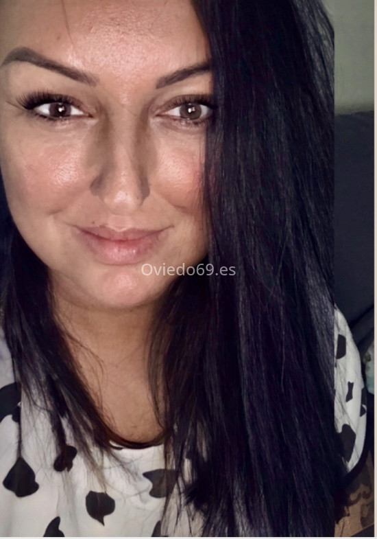 Mónica, mujer gallega muy simpática. 674446925. Citas en OVIEDO, OVIEDO. www.oviedo69.es.