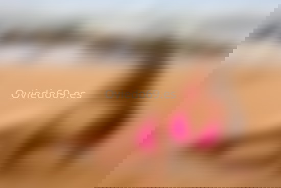 Carol, mujer colombiana muy alegre. 637509222. Citas en OVIEDO, OVIEDO. www.oviedo69.es.