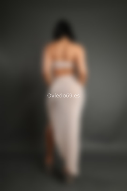 María Fernanda . 642270773. Citas en OVIEDO, OVIEDO. www.oviedo69.es.