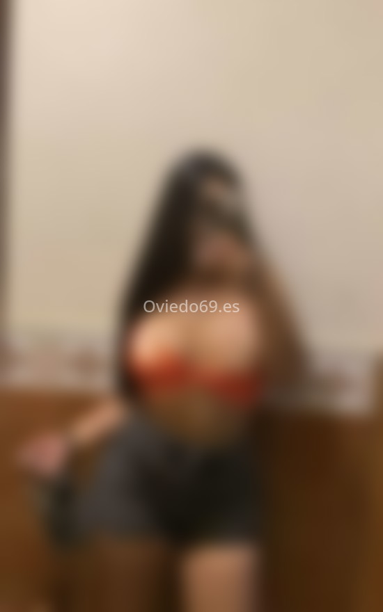 Adhara, latina 22 años. 604947078. Citas en OVIEDO, OVIEDO. www.oviedo69.es.