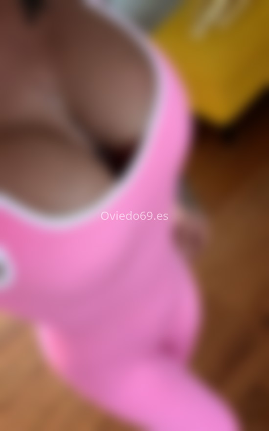 Bea, simpática italiana. 643694424. Citas en OVIEDO, OVIEDO. www.oviedo69.es.