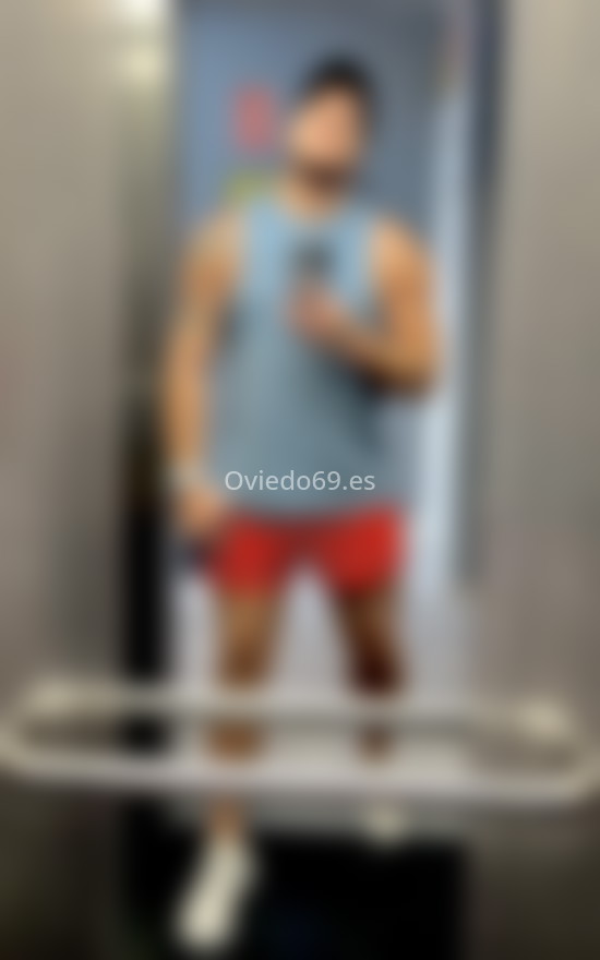 Briam, pelirrojo latino. 624846964. Citas en OVIEDO, OVIEDO. www.oviedo69.es.