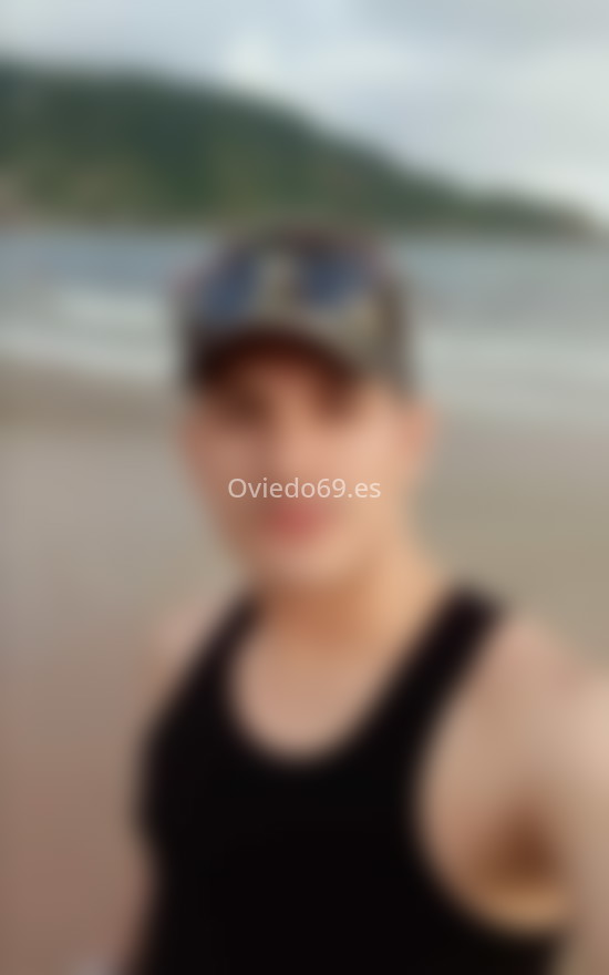Stefano, joven venezolano. 641702687. Citas en OVIEDO, OVIEDO. www.oviedo69.es.