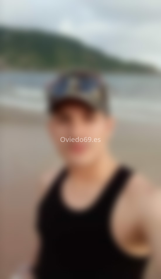 Stefano, joven venezolano. 641702687. Citas en OVIEDO, OVIEDO. www.oviedo69.es.