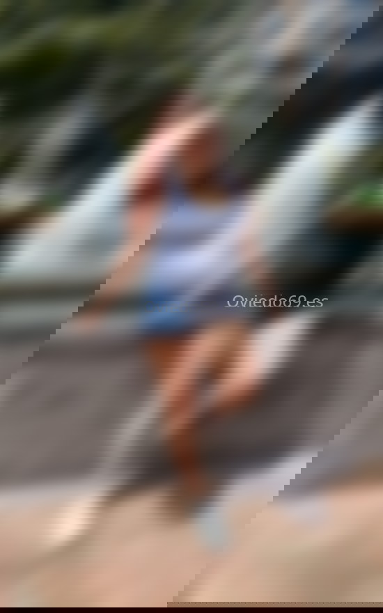 Eva, cariñosa, sencilla y divertida. 642296200. Citas en OVIEDO, OVIEDO. www.oviedo69.es.