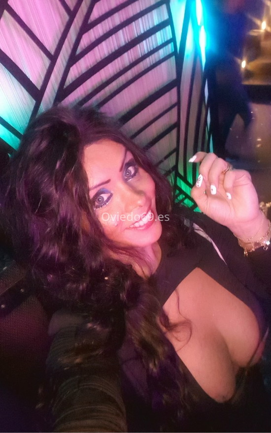Elecktra, mujer trans enrollada. 672991788. Citas en OVIEDO, OVIEDO. www.oviedo69.es.