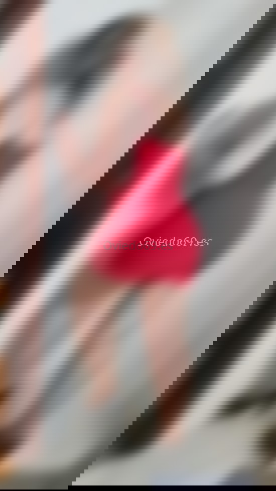 Esmeralda, mujer colombiana . 611354575. Citas en OVIEDO, OVIEDO. www.oviedo69.es.