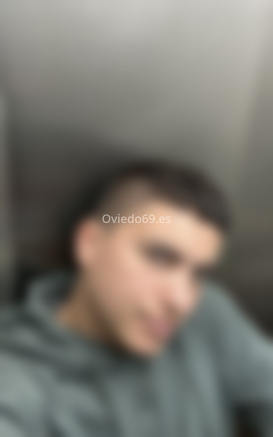 David, joven colombiano . 697165304. Citas en OVIEDO, OVIEDO. www.oviedo69.es.