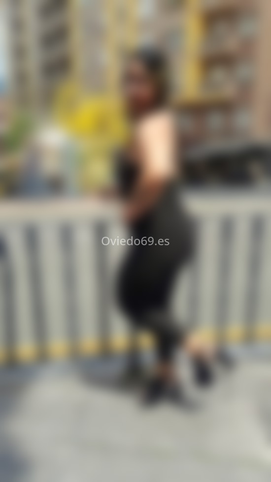 Carolina, joven colombiana. 632848920. Citas en OVIEDO, OVIEDO. www.oviedo69.es.