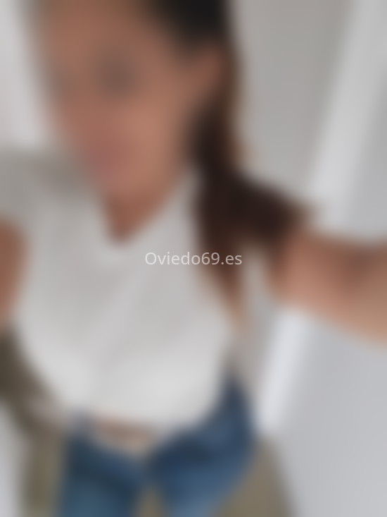 Camelia. 643872873. Citas en OVIEDO, OVIEDO. www.oviedo69.es.