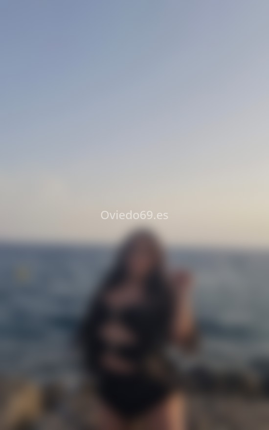 Karen, trans colombiana, joven risueña. 672503907. Citas en OVIEDO, OVIEDO. www.oviedo69.es.