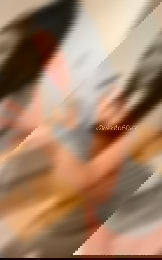 Marcela, latina pelinegra. 674975638. Citas en OVIEDO, OVIEDO. www.oviedo69.es.
