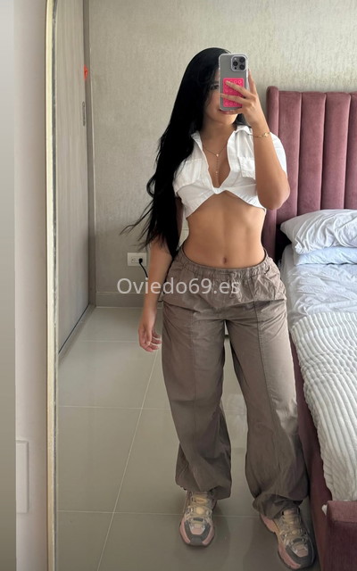 Pilar, chica colombiana muy abierta. 647206944. Citas en OVIEDO, OVIEDO. www.oviedo69.es.