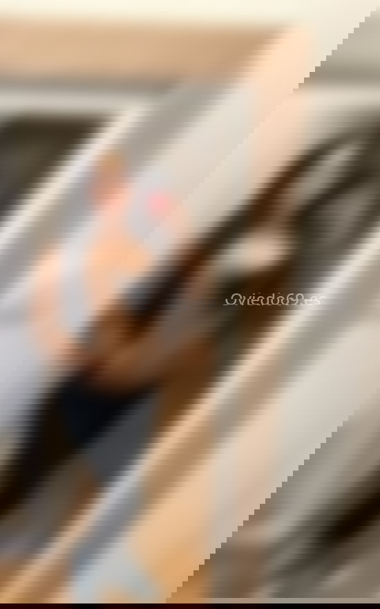 Isabella, trans colombiana. 613490620. Citas en OVIEDO, OVIEDO. www.oviedo69.es.