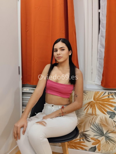 Carla, joven venezolana. 600380968. Citas en OVIEDO, OVIEDO. www.oviedo69.es.