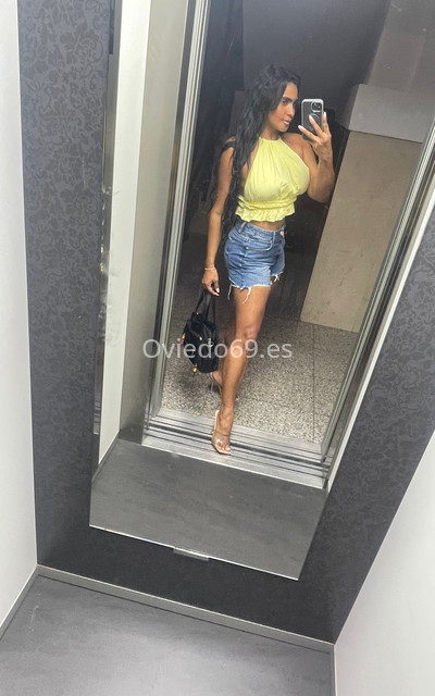 Tatiana, colombiana. 614453704. Citas en OVIEDO, OVIEDO. www.oviedo69.es.