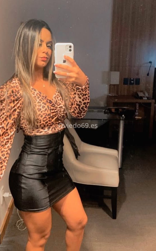 Melissa, joven guapa y desenvuelta. 632436458. Citas en OVIEDO, OVIEDO. www.oviedo69.es.