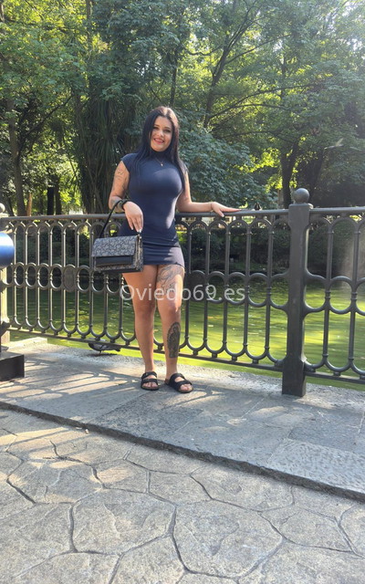 Salomé, jovencita muy risueña. 613789094. Citas en OVIEDO, OVIEDO. www.oviedo69.es.