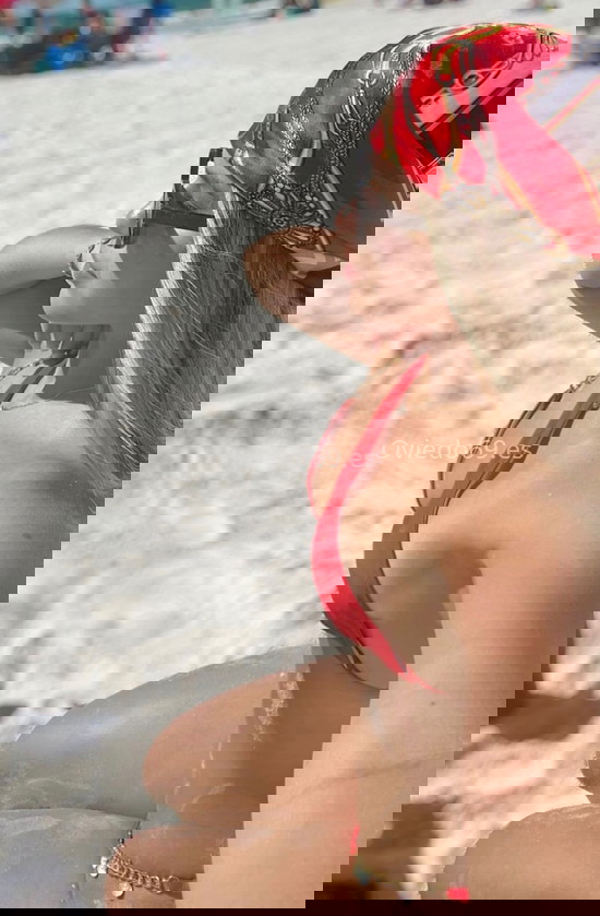 Karina, hermosa latina simpática . 613444882. Citas en OVIEDO, OVIEDO. www.oviedo69.es.