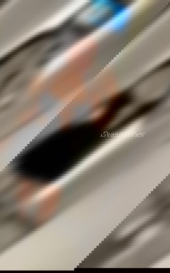 Eva, colombiana jovencita. 693242048. Citas en OVIEDO, OVIEDO. www.oviedo69.es.