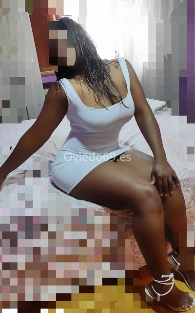 Marcela, morena colombiana. 633579880. Citas en OVIEDO, OVIEDO. www.oviedo69.es.