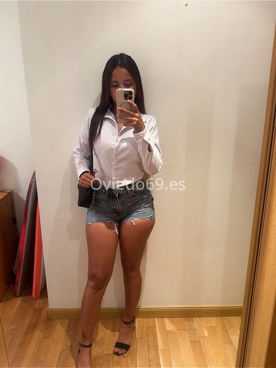 Luisa, una joven muy cercana. 631736164. Citas en OVIEDO, OVIEDO. www.oviedo69.es.